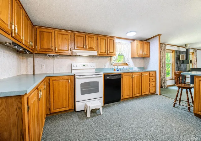 Photo 3 of Manufactured home for sale at 11600 E 150 South, Culver, IN 46511 | MLS# 202630032 | Listing updated on 2026-07-25