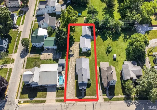 Photo 3 of Manufactured home for sale at 211 S Sherman St, Lagrange, IN 46761 | MLS# 202630049 | Listing updated on 2026-08-25
