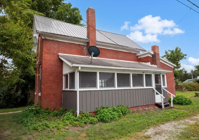 Photo 2 of Manufactured home for sale at 295 E Walnut St, Macy, IN 46951 | MLS# 202630051 | Listing updated on 2026-08-24