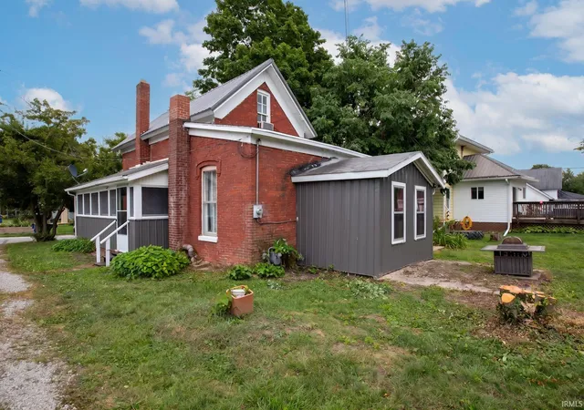 Photo 2 of Manufactured home for sale at 295 E Walnut St, Macy, IN 46951 | MLS# 202630051 | Listing updated on 2026-08-24