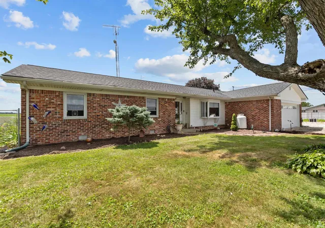 Photo 2 of Sale Pending at 3949 E 250 Road, Kokomo, IN 46901 | MLS# 202630064 | Listing updated on 2026-08-24