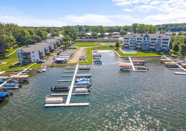 Photo 2 of Condo for sale at 10025 N Turkey Crk #5 Rd, Syracuse, IN 46567 | MLS# 202630086 | Listing updated on 2026-09-20