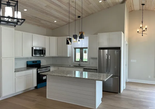 Photo 4 of Manufactured home for sale at 111 S Fremont St, Peru, IN 46970 | MLS# 202630097 | Listing updated on 2026-07-31