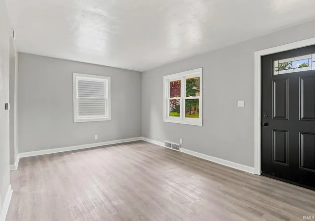 Photo 3 of Manufactured home for sale at 4015 Buell Dr, Fort Wayne, IN 46807 | MLS# 202630133 | Listing updated on 2026-08-02