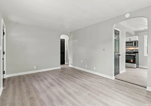 Photo 4 of Manufactured home for sale at 4015 Buell Dr, Fort Wayne, IN 46807 | MLS# 202630133 | Listing updated on 2026-08-02