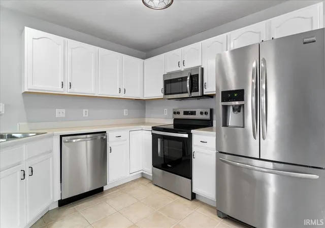 Photo 4 of Manufactured home for sale at 644 Woodall Dr, Evansville, IN 47711 | MLS# 202630138 | Listing updated on 2026-09-09