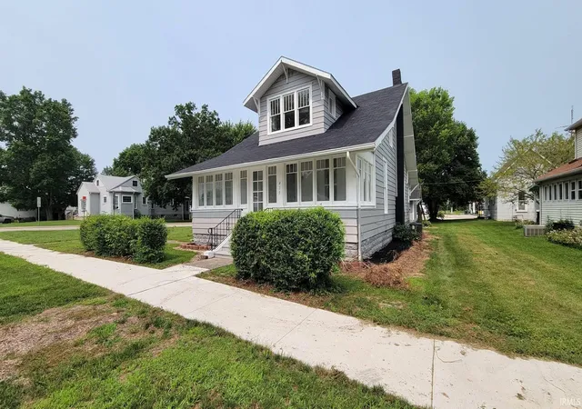Photo 1 of Manufactured home for sale at 419 N Wayne St, Warren, IN 46792 | MLS# 202630149 | Listing updated on 2026-09-21