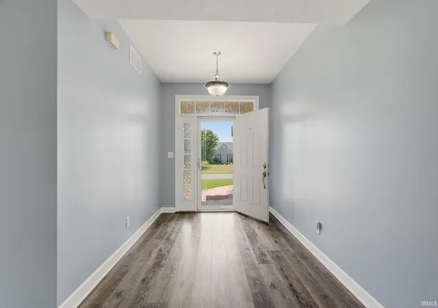 Photo 4 of Manufactured home for sale at 5097 N Village Dr, Leesburg, IN 46538 | MLS# 202630155 | Listing updated on 2026-10-02