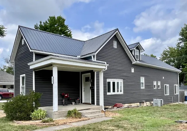 Photo 1 of Manufactured home for sale at 722 N Rush St, Fairmount, IN 46928 | MLS# 202630161 | Listing updated on 2026-10-04