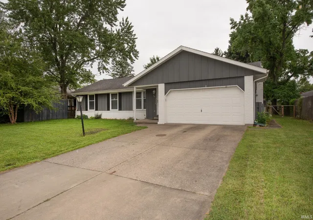 Photo 3 of Manufactured home for sale at 341 Cumberland Ave, West Lafayette, IN 47906 | MLS# 202630180 | Listing updated on 2026-08-24