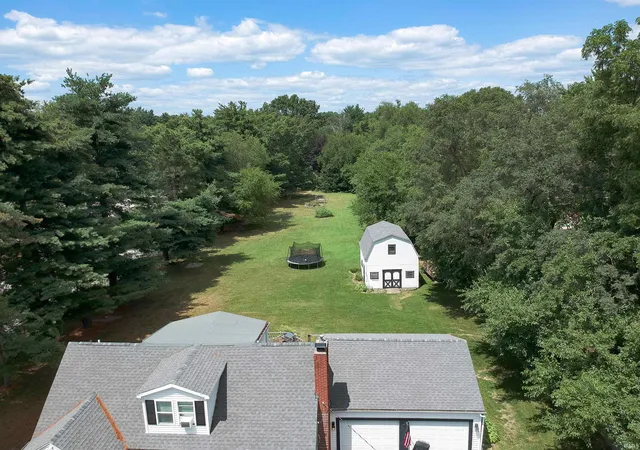 Photo 3 of Sale Pending at 26589 County Rd 4, Elkhart, IN 46514 | MLS# 202630191 | Listing updated on 2026-09-16