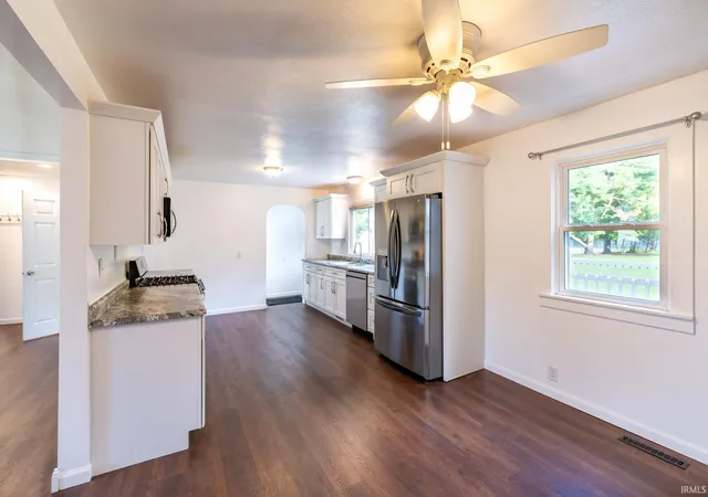 Photo 4 of Sale Pending at 26589 County Rd 4, Elkhart, IN 46514 | MLS# 202630191 | Listing updated on 2026-09-16