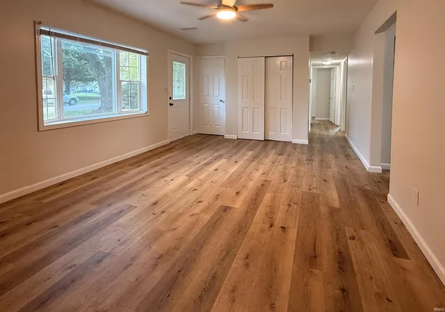 Photo 3 of Manufactured home for sale at 925 Danbury Dr, Kokomo, IN 46901 | MLS# 202630196 | Listing updated on 2026-08-31