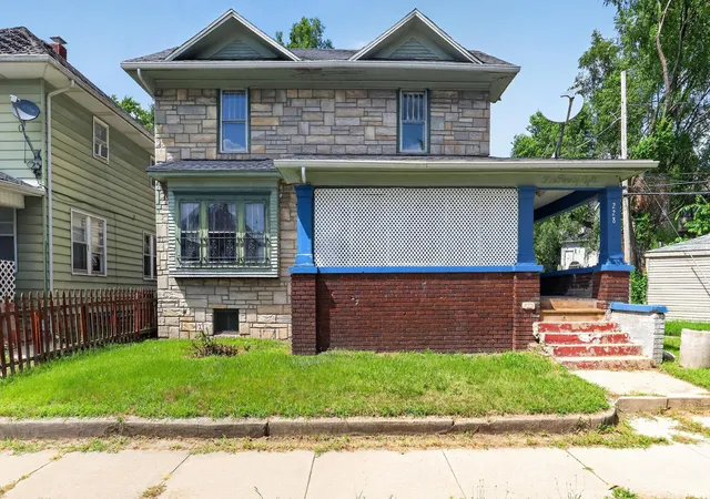 Photo 1 of Sale Pending at 228 Park Ave, Elkhart, IN 46516 | MLS# 202630209 | Listing updated on 2026-09-17