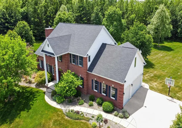 Photo 2 of Sale Pending at 61705 Greentree Dr, South Bend, IN 46614 | MLS# 202630212 | Listing updated on 2026-08-20