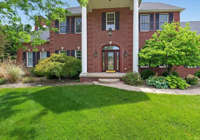 Photo 3 of Sale Pending at 61705 Greentree Dr, South Bend, IN 46614 | MLS# 202630212 | Listing updated on 2026-08-20