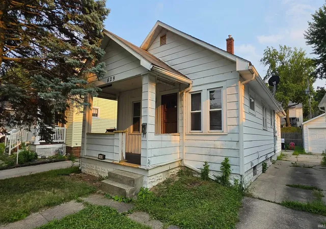 Photo 3 of Manufactured home for sale at 629 Lillian Ave, Fort Wayne, IN 46808 | MLS# 202630233 | Listing updated on 2026-07-27