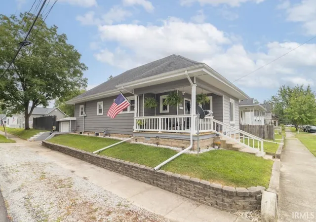 Photo 3 of Sale Pending at 453 N Washington St, Knightstown, IN 46148 | MLS# 202630248 | Listing updated on 2026-08-31
