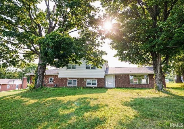 Photo 2 of Manufactured home for sale at 3915 S Kennedy Dr, Bloomington, IN 47401 | MLS# 202630254 | Listing updated on 2026-08-29