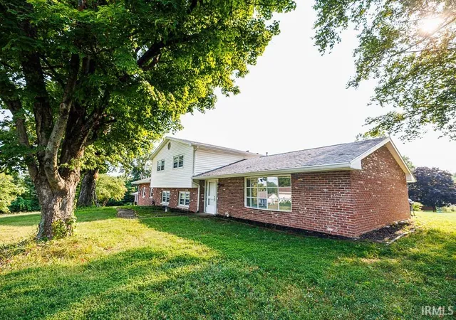 Photo 3 of Manufactured home for sale at 3915 S Kennedy Dr, Bloomington, IN 47401 | MLS# 202630254 | Listing updated on 2026-08-29