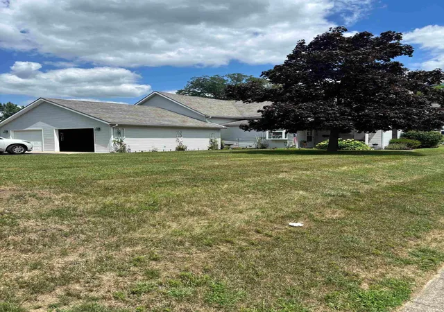 Photo 2 of Manufactured home for sale at 515 E Monroe St, Montpelier, IN 47359 | MLS# 202630262 | Listing updated on 2026-09-22