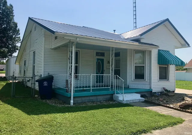 Photo 2 of Manufactured home for sale at 1118 S Prince St, Princeton, IN 47670 | MLS# 202630267 | Listing updated on 2026-08-24