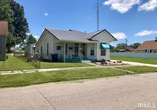 Photo 3 of Manufactured home for sale at 1118 S Prince St, Princeton, IN 47670 | MLS# 202630267 | Listing updated on 2026-08-24