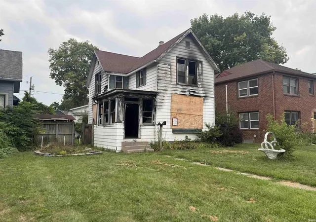 Photo 1 of Manufactured home for sale at 1031 Edgewater Ave, Fort Wayne, IN 46805 | MLS# 202630304 | Listing updated on 2026-09-07