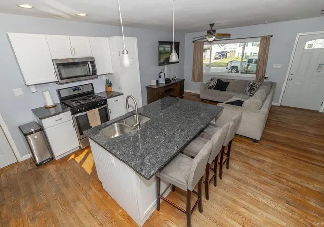 Photo 2 of Sale Pending at 2653 Prescott Dr, Mishawaka, IN 46544 | MLS# 202630309 | Listing updated on 2026-09-01