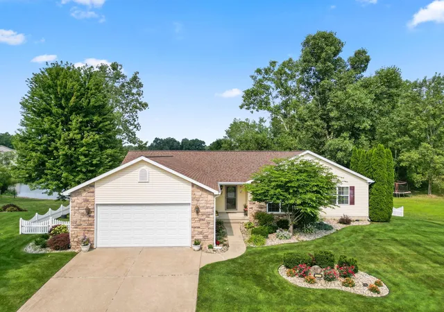 Photo 1 of Manufactured home for sale at 51951 Sandy Ln Dr, Granger, IN 46530 | MLS# 202630314 | Listing updated on 2026-09-06