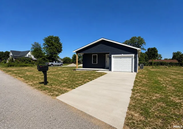 Photo 1 of Manufactured home for sale at 515 College Ave, Mitchell, IN 47446 | MLS# 202630340 | Listing updated on 2026-07-28