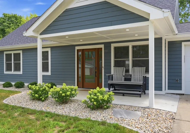 Photo 3 of Manufactured home for sale at 5308 N Cork Dr, Muncie, IN 47304 | MLS# 202630355 | Listing updated on 2026-08-22