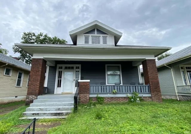 Photo 3 of Sale Pending at 844 Bellemeade Ave, Evansville, IN 47713 | MLS# 202630358 | Listing updated on 2026-09-05