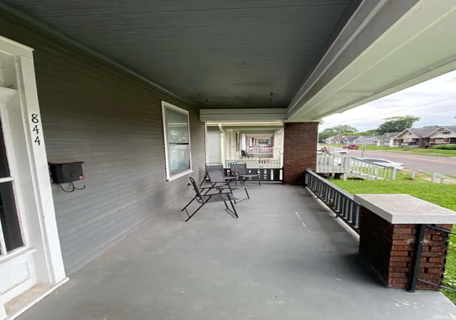 Photo 5 of Sale Pending at 844 Bellemeade Ave, Evansville, IN 47713 | MLS# 202630358 | Listing updated on 2026-09-05
