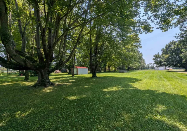Photo 4 of Manufactured home for sale at 110 Belle Terre Dr, Washington, IN 47501 | MLS# 202630387 | Listing updated on 2026-08-19