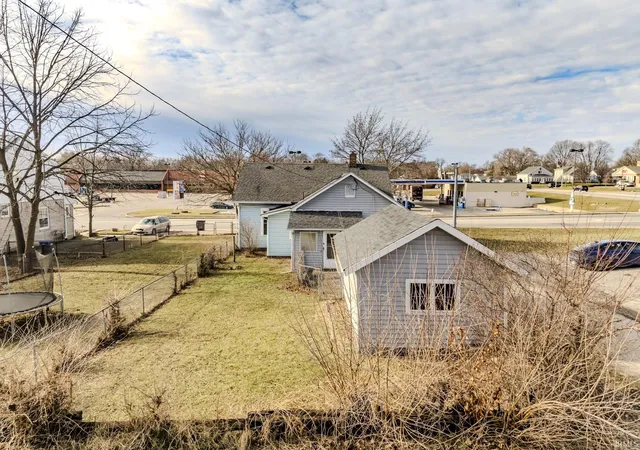 Photo 3 of Manufactured home for sale at 415 S Buffalo St, Warsaw, IN 46580 | MLS# 202630400 | Listing updated on 2026-09-25