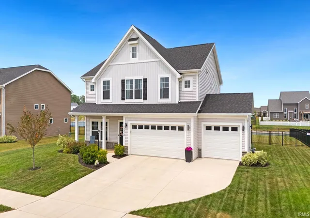 Photo 2 of Sale Pending at 12414 Speranza Dr, Fort Wayne, IN 46818 | MLS# 202630435 | Listing updated on 2026-08-28