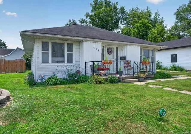 Photo 3 of Manufactured home for sale at 558 E Swayzee St, Marion, IN 46952 | MLS# 202630438 | Listing updated on 2026-09-17