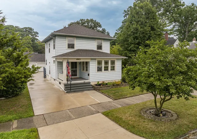 Photo 1 of Sale Pending at 2225 Curdes Ave, Fort Wayne, IN 46805 | MLS# 202630456 | Listing updated on 2026-08-22