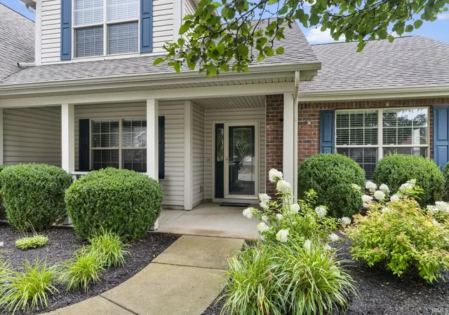 Photo 2 of Sale Pending at 15 Kingfisher Cir, Lafayette, IN 47909 | MLS# 202630469 | Listing updated on 2026-08-03