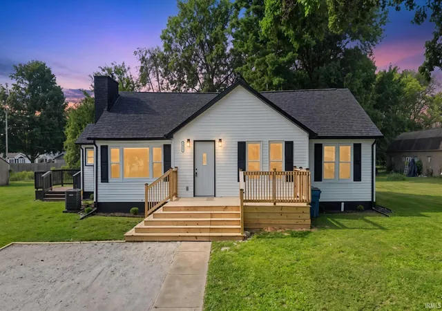 Photo 1 of Sale Pending at 1009 W Monroe St, Plymouth, IN 46563 | MLS# 202630478 | Listing updated on 2026-08-20