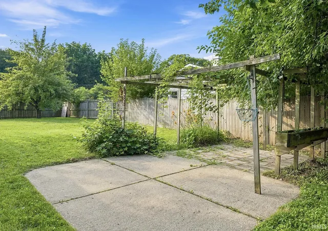 Photo 3 of Manufactured home for sale at 201 Cumberland Ave, West Lafayette, IN 47906 | MLS# 202630483 | Listing updated on 2026-08-03