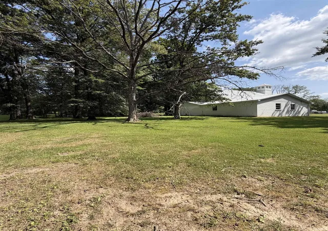 Photo 4 of Manufactured home for sale at 1352 W 545 North St, Jasonville, IN 47438 | MLS# 202630494 | Listing updated on 2026-07-28