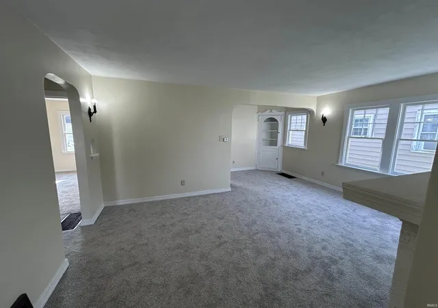 Photo 2 of Manufactured home for sale at 3705 Gaywood Dr, Fort Wayne, IN 46806 | MLS# 202630503 | Listing updated on 2026-09-12