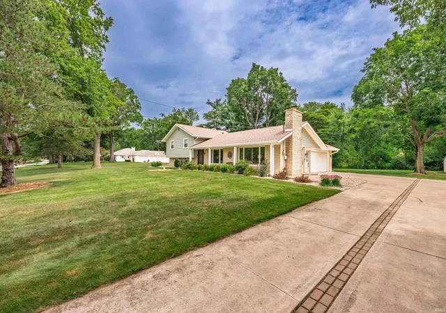 Photo 2 of Sale Pending at 200 N Aspen Ln, Muncie, IN 47304 | MLS# 202630514 | Listing updated on 2026-08-17