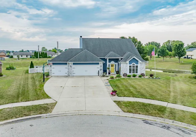 Photo 1 of Sale Pending at 3509 Charger Ct, Fort Wayne, IN 46818 | MLS# 202630517 | Listing updated on 2026-08-28