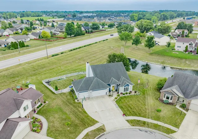 Photo 2 of Sale Pending at 3509 Charger Ct, Fort Wayne, IN 46818 | MLS# 202630517 | Listing updated on 2026-08-28