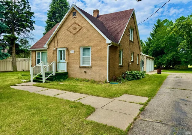 Photo 2 of Manufactured home for sale at 3401 Pleasant Plain Ave, Elkhart, IN 46517 | MLS# 202630530 | Listing updated on 2026-08-28