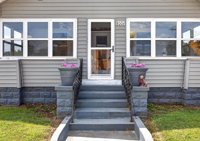 Photo 3 of Manufactured home for sale at 8006 E Main St, Dugger, IN 47848 | MLS# 202630532 | Listing updated on 2026-07-29