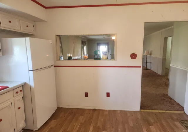 Photo 3 of Manufactured home for sale at 909 W Walnut St, Washington, IN 47501 | MLS# 202630535 | Listing updated on 2026-08-21